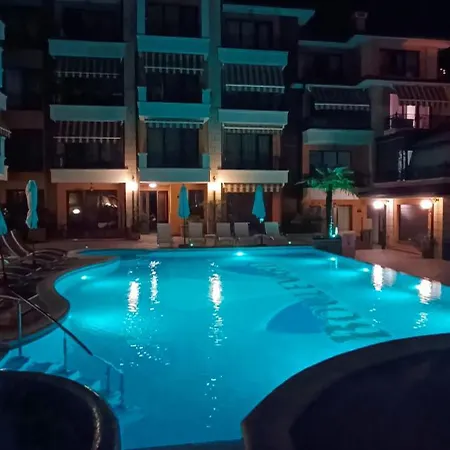 Boulevard Sea Residenz Готель